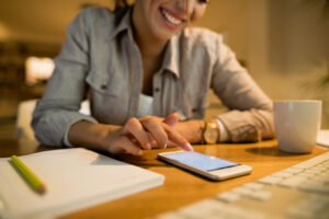How to Schedule a Text Message on iPhone
